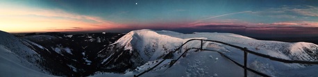 From Śnieżka during sunrise