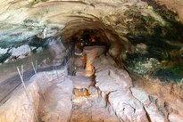 Għar Dalam Cave